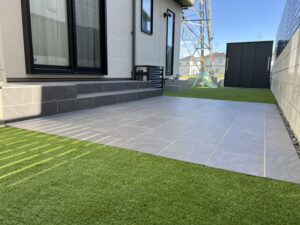 投稿についてもっと詳しく 砂利のお庭が見違える│家族で楽しむ快適ガーデンリフォーム